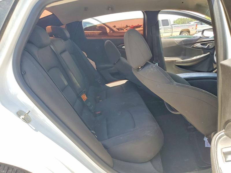 Продажа на аукционе авто 2018 Chevrolet Malibu, vin: 1G1ZD5ST7JF123835, номер лота: 61818246