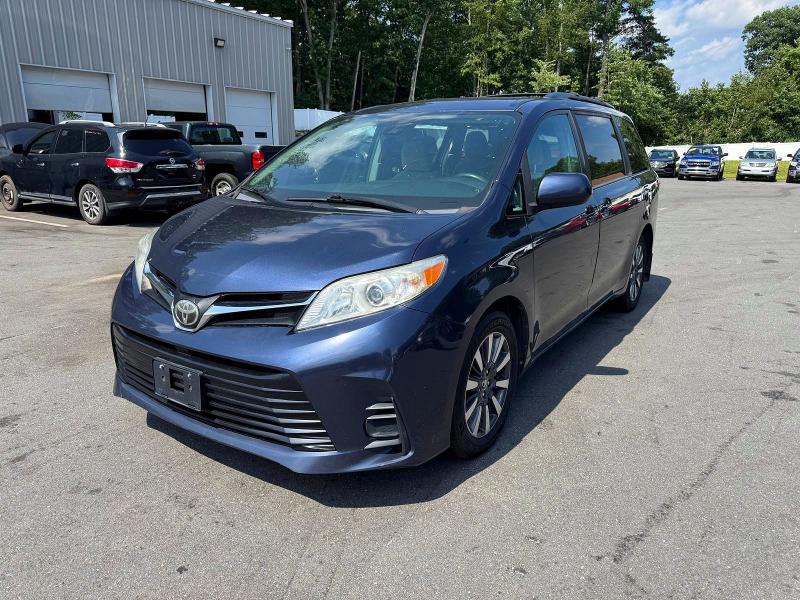 Продаж на аукціоні авто 2018 Toyota Sienna, vin: 5TDJZ3DC1JS189479, номер лоту: 61314106