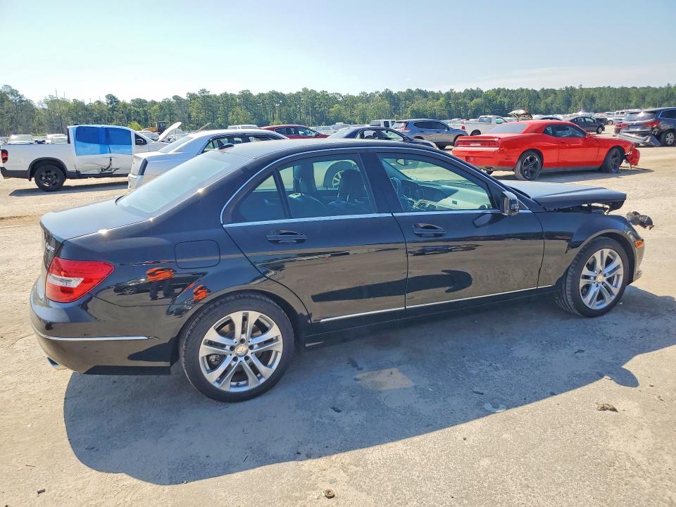 85629515 :رقم المزاد ، WDDGF8AB1EG254445 vin ، 2014 Mercedes-benz C مزاد بيع