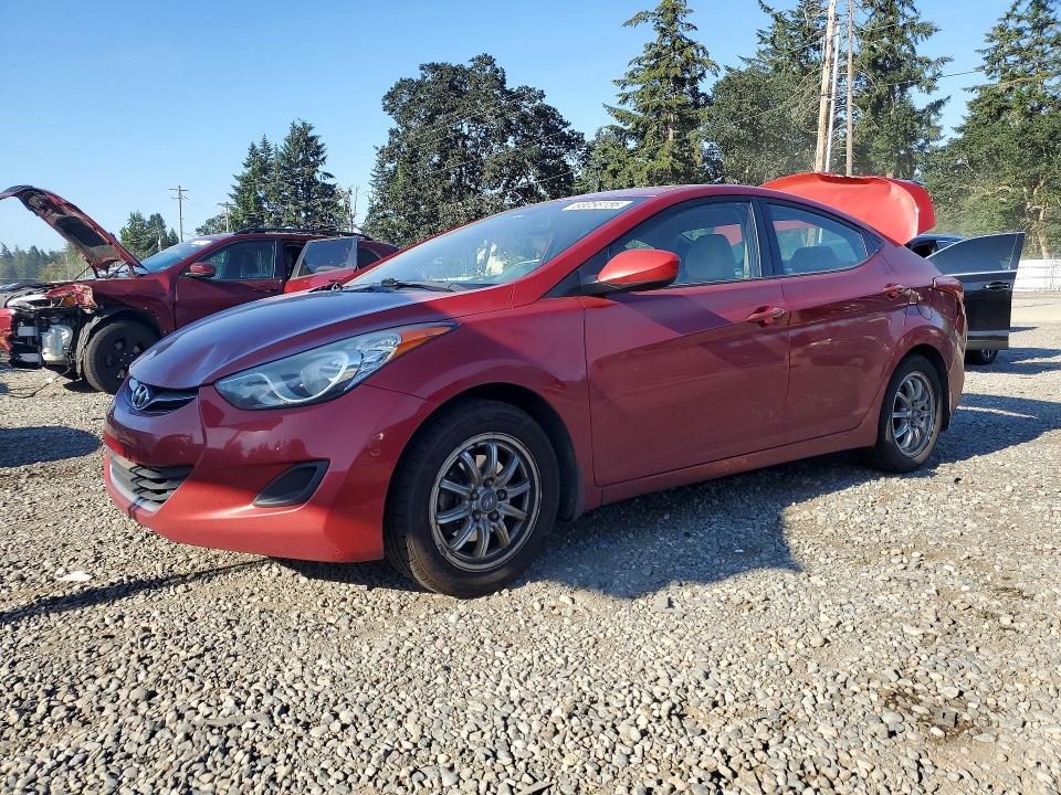 60056156 :رقم المزاد ، KMHDH4AE9DU638317 vin ، 2013 Hyundai Elantra مزاد بيع