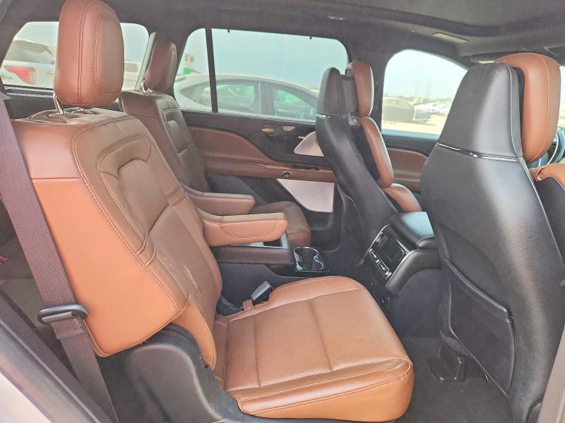 61412676 :رقم المزاد ، 5LM5J7XC6MGL02121 vin ، 2021 Lincoln Aviator مزاد بيع