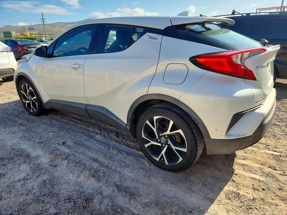 Продажа на аукционе авто 2018 Toyota C-hr, vin: NMTKHMBX9JR059841, номер лота: 61559486
