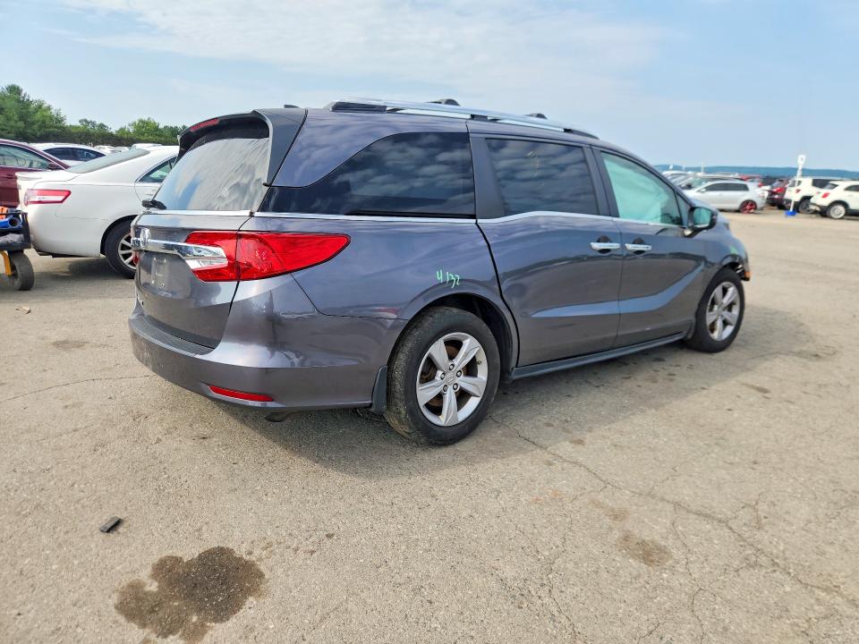 60637506 :رقم المزاد ، 5FNRL6H77KB045265 vin ، 2019 Honda Odyssey مزاد بيع