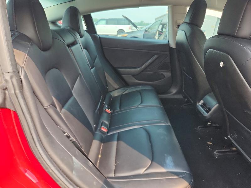 Продаж на аукціоні авто 2018 Tesla Model 3, vin: 5YJ3E1EA4JF012984, номер лоту: 61334936