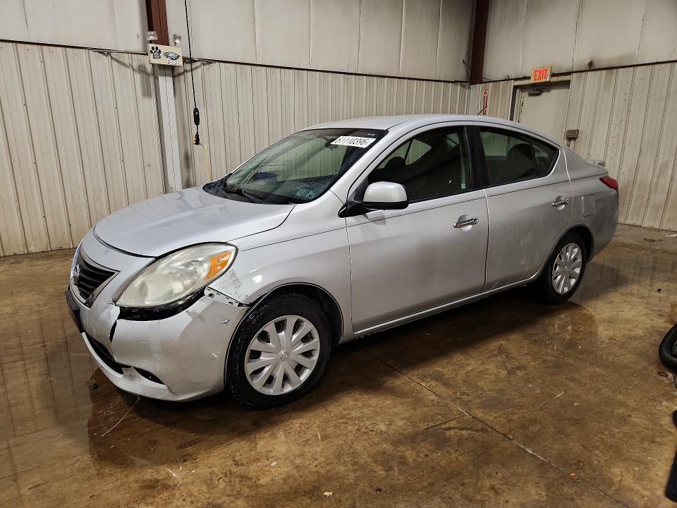 2013 Nissan Versa მანქანა იყიდება აუქციონზე, vin: 3N1CN7APXDL871891, აუქციონის ნომერი: 61110396