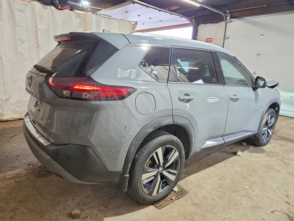 62575156 :رقم المزاد ، 5N1AT3CB6MC673028 vin ، 2021 Nissan Rogue مزاد بيع