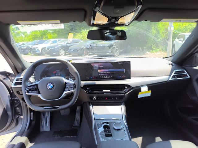 54855786 :رقم المزاد ، 3MW33CM06S8F80876 vin ، 2025 Bmw 230xi مزاد بيع