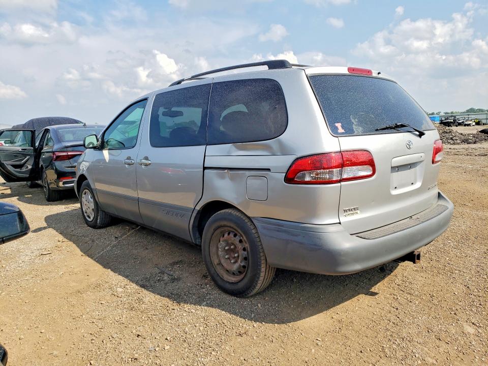 2002 Toyota Sienna მანქანა იყიდება აუქციონზე, vin: 4T3ZF13C02U501700, აუქციონის ნომერი: 60715876