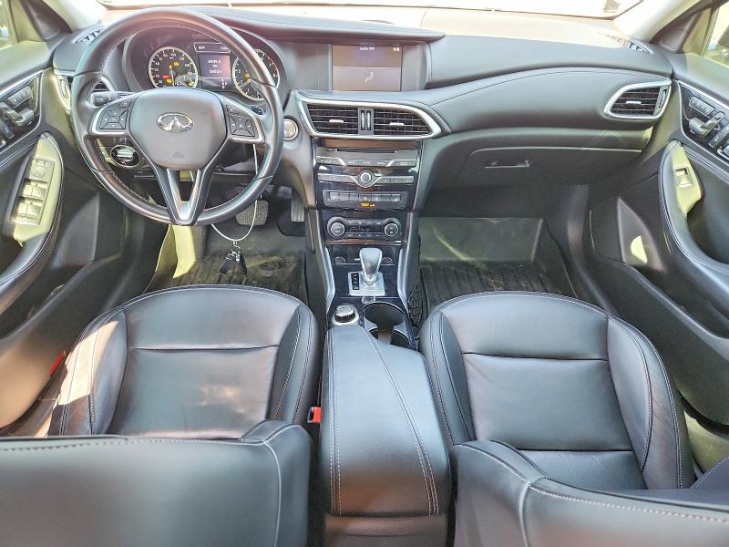 62453896 :رقم المزاد ، SJKCH5CR4JA043245 vin ، 2018 Infiniti Qx30 مزاد بيع