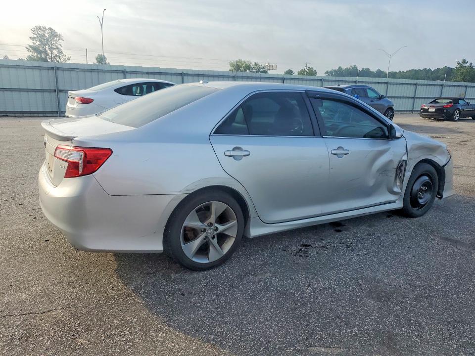 Продажа на аукционе авто 2012 Toyota Camry, vin: 4T1BK1FK6CU018576, номер лота: 61868506