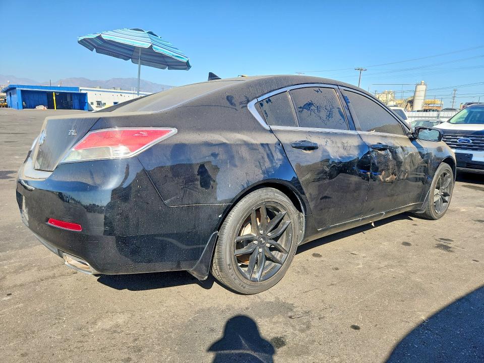 63330756 :رقم المزاد ، 19UUA8F26DA014542 vin ، 2013 Acura Tl مزاد بيع