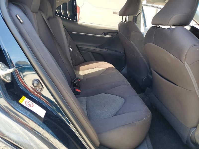 Продажа на аукционе авто 2018 Toyota Camry, vin: 4T1B11HK8JU560713, номер лота: 61552596