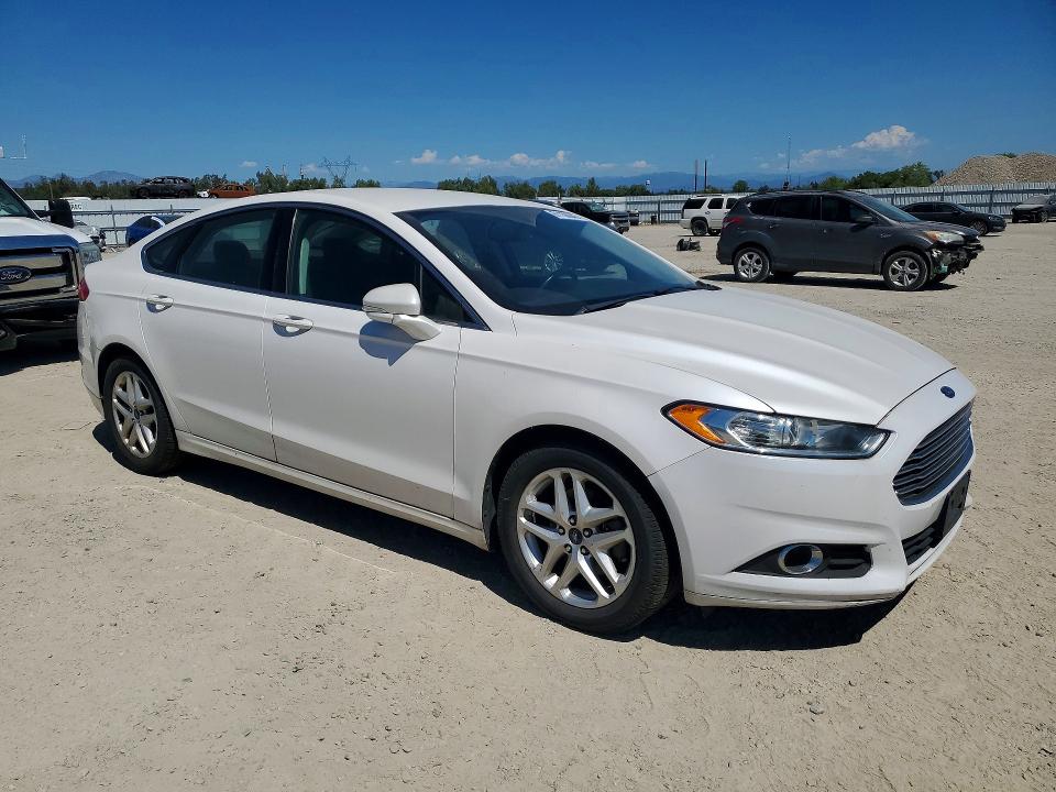 Продажа на аукционе авто 2015 Ford Fusion, vin: 3FA6P0HD8FR245866, номер лота: 61156946