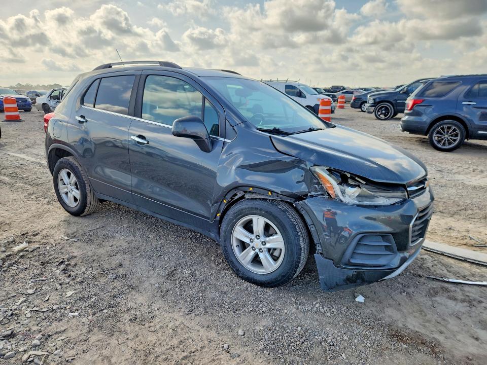 Auction sale of the 2018 Chevrolet Trax, vin: KL7CJLSB8JB615022, lot number: 63364106