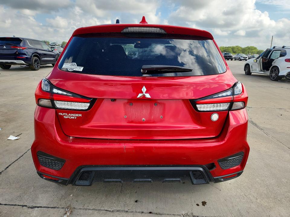 2021 Mitsubishi Outlander Sport მანქანა იყიდება აუქციონზე, vin: JA4APUAU7MU028864, აუქციონის ნომერი: 61042726