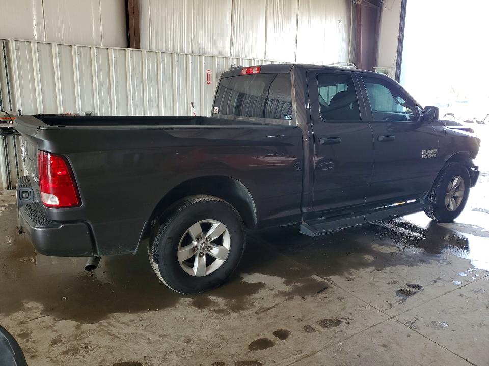 62508936 :رقم المزاد ، 1C6RR7FG0JS254363 vin ، 2018 Ram 1500 مزاد بيع