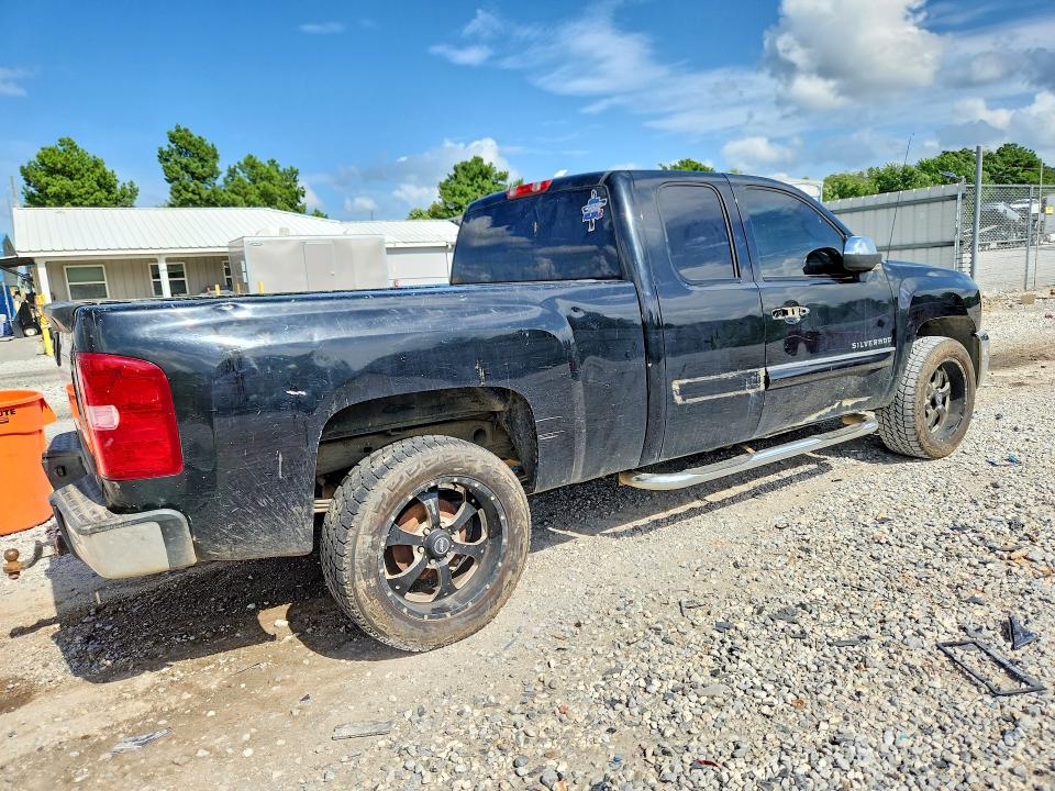 61244526 :رقم المزاد ، 1GCRCSE05CZ301902 vin ، 2012 Chevrolet Silverado مزاد بيع