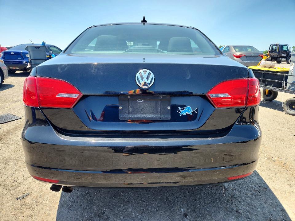 61430066 :رقم المزاد ، 3VWDP7AJ2CM338737 vin ، 2012 Volkswagen Jetta مزاد بيع