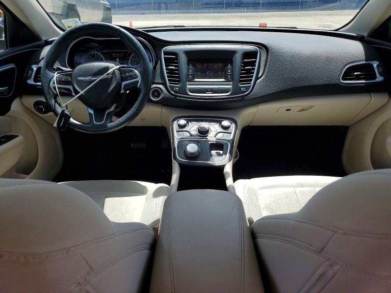61039796 :رقم المزاد ، 1C3CCCAB8FN560077 vin ، 2015 Chrysler 200 مزاد بيع