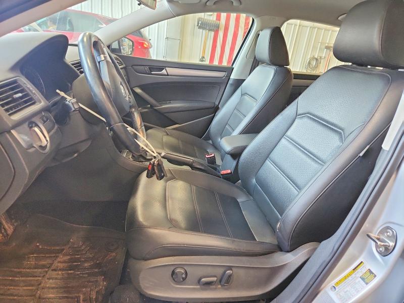 61183376 :رقم المزاد ، 1VWAS7A32FC123030 vin ، 2015 Volkswagen Passat مزاد بيع