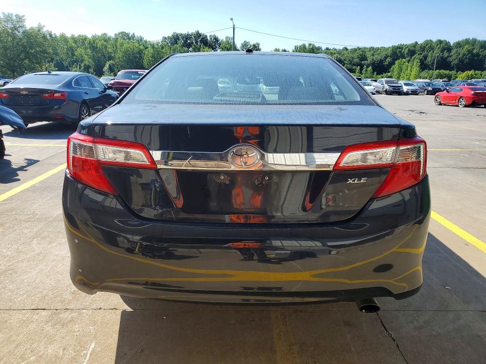 2012 Toyota Camry მანქანა იყიდება აუქციონზე, vin: 4T4BF1FK3CR211679, აუქციონის ნომერი: 60946256