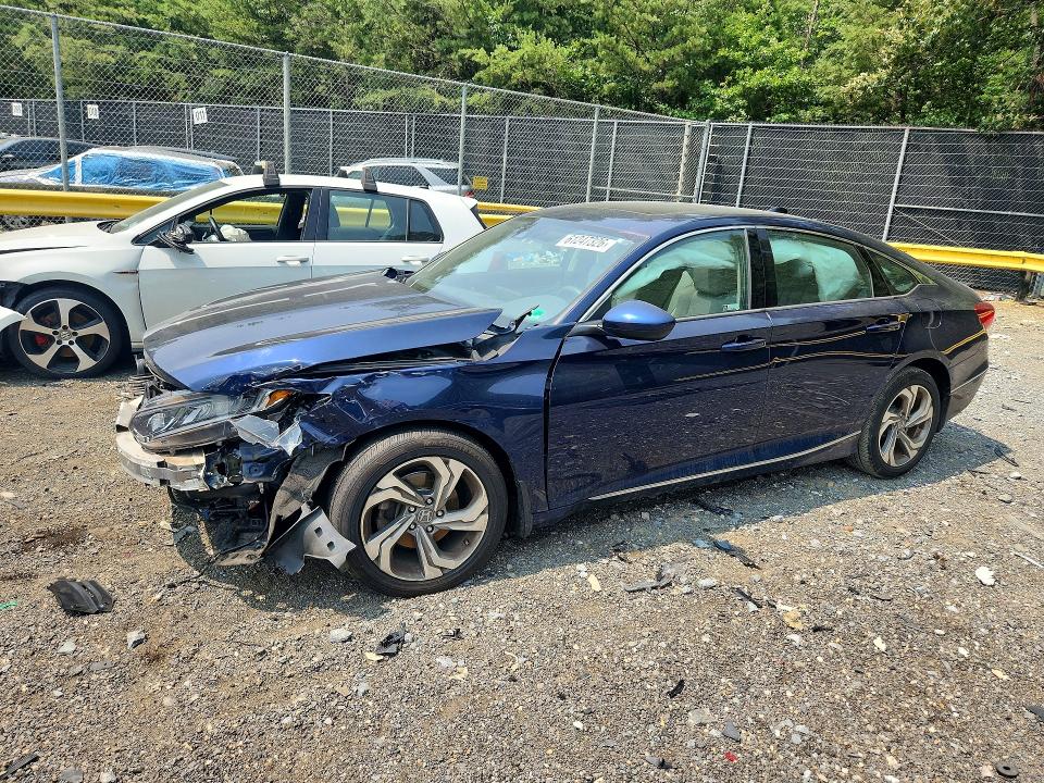 Aukcja sprzedaży 2018 Honda Accord, vin: 1HGCV1F47JA147590, numer aukcji: 61247326