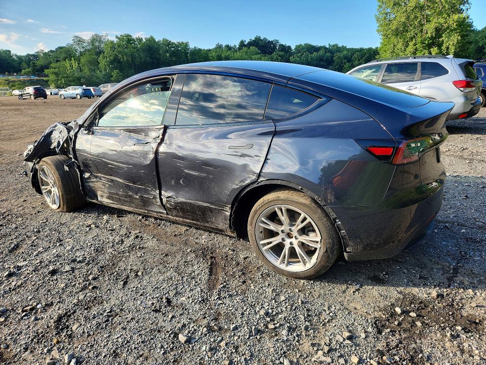 60148206 :رقم المزاد ، 7SAYGDEE8RF988821 vin ، 2024 Tesla Model Y مزاد بيع