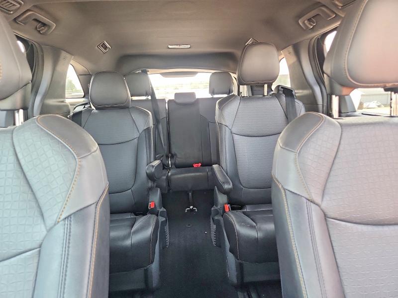 Продаж на аукціоні авто 2023 Toyota Sienna, vin: 5TDCSKFC8PS083804, номер лоту: 61071336