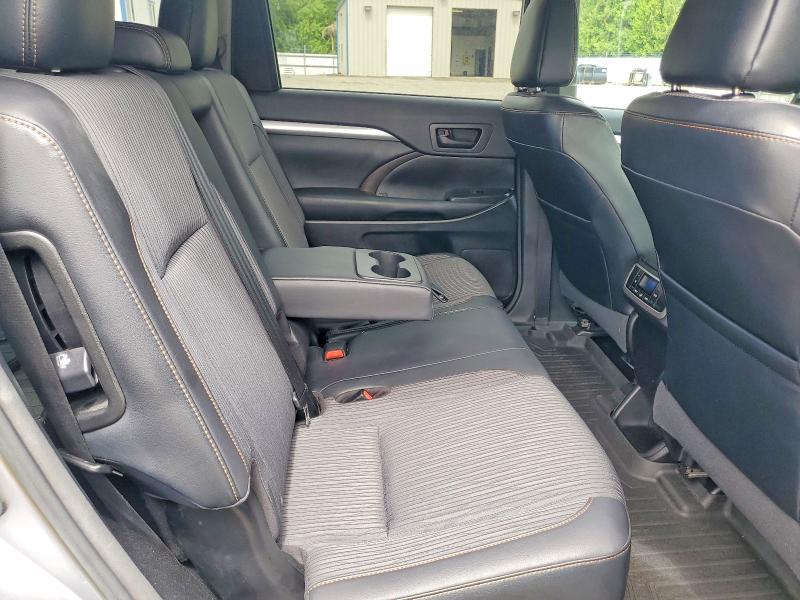 Продаж на аукціоні авто 2016 Toyota Highlander, vin: 5TDBKRFH3GS299334, номер лоту: 61113276