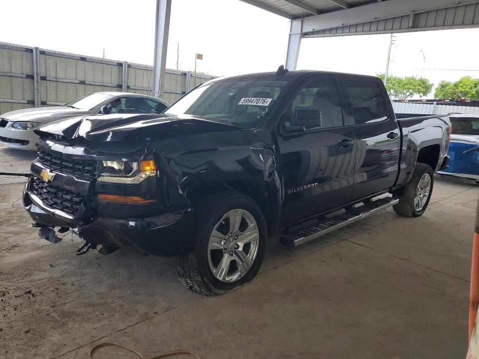 Auction sale of the 2018 Chevrolet Silverado, vin: 3GCPCPEC2JG413326, lot number: 59947076