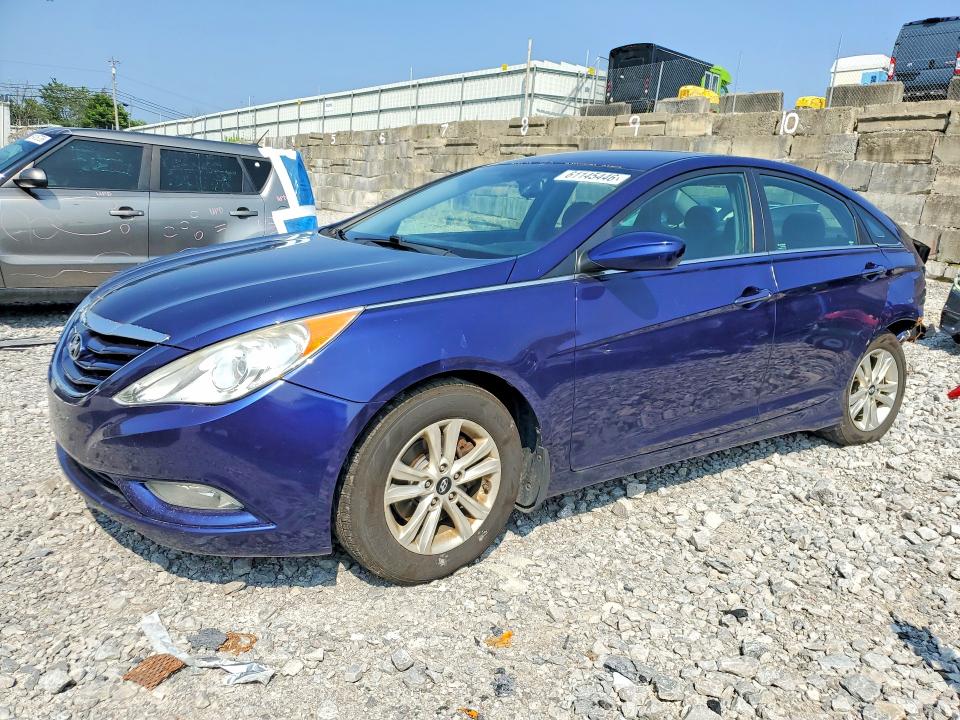 61145446 :رقم المزاد ، 5NPEB4AC6DH686702 vin ، 2013 Hyundai Sonata مزاد بيع