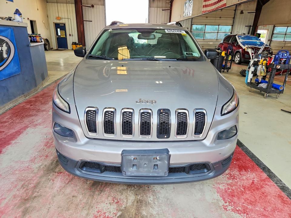 Продажа на аукционе авто 2015 Jeep Cherokee, vin: 1C4PJMABXFW777021, номер лота: 62622496