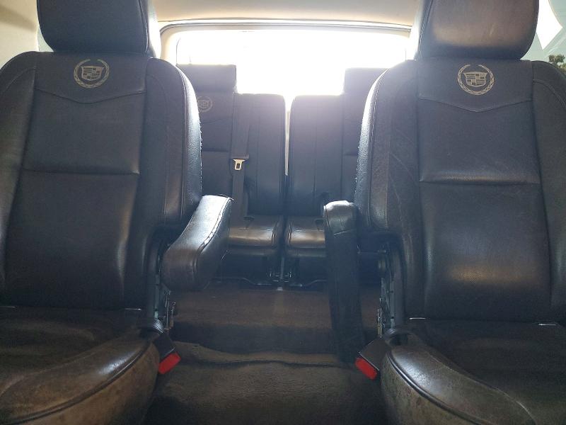 62634556 :رقم المزاد ، 1GYS4DEF7BR263743 vin ، 2011 Cadillac Escalade مزاد بيع