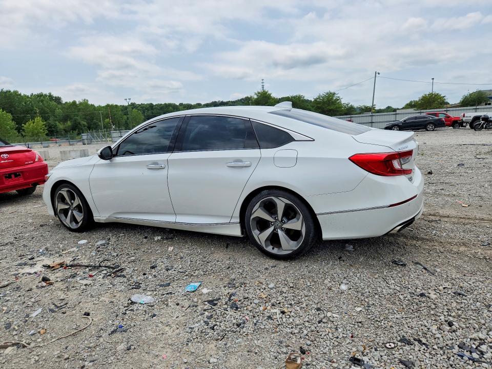 61381536 :رقم المزاد ، 1HGCV1F9XJA119407 vin ، 2018 Honda Accord مزاد بيع