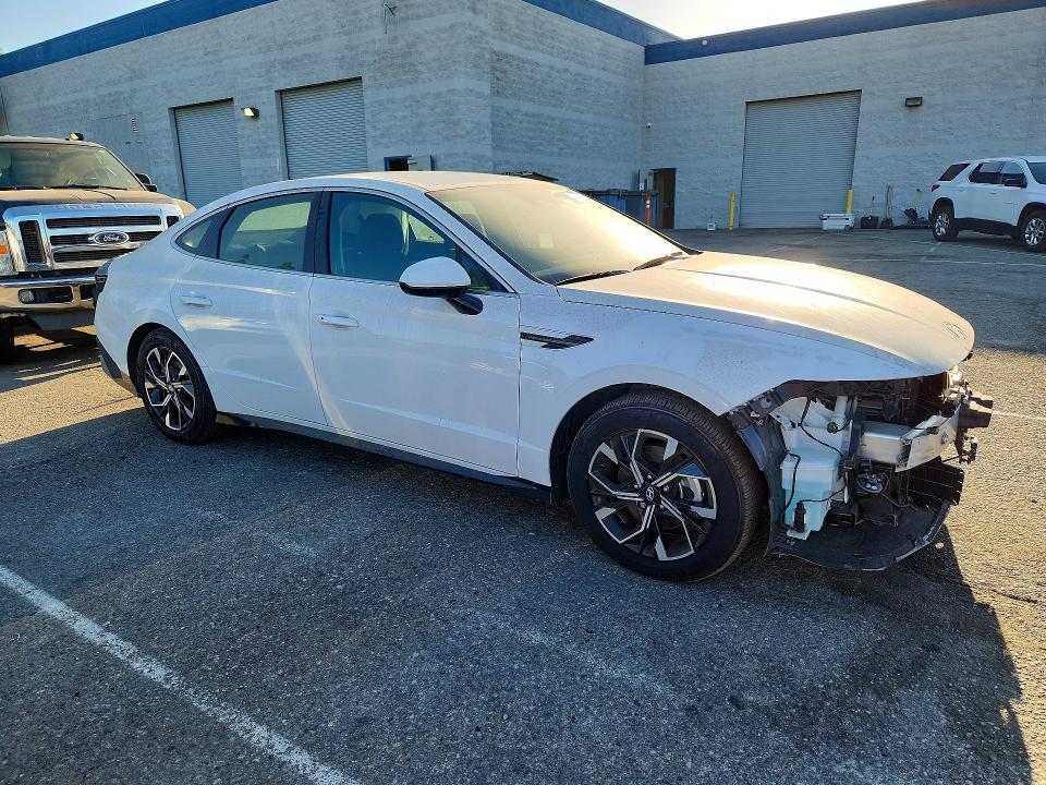 Auction sale of the 2025 Hyundai Sonata, vin: KMHL64JA2SA514242, lot number: 62458786