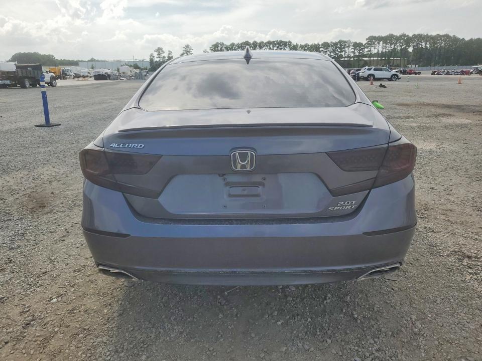 Продажа на аукционе авто 2018 Honda Accord, vin: 1HGCV2F36JA049390, номер лота: 61738806
