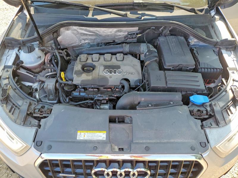 Продажа на аукционе авто 2015 Audi Q3, vin: WA1EFEFS0FR002677, номер лота: 63135326