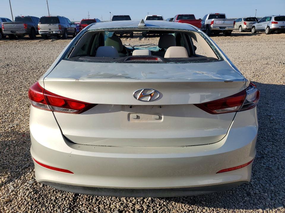 2017 Hyundai Elantra მანქანა იყიდება აუქციონზე, vin: 5NPD74LF7HH081694, აუქციონის ნომერი: 58494916