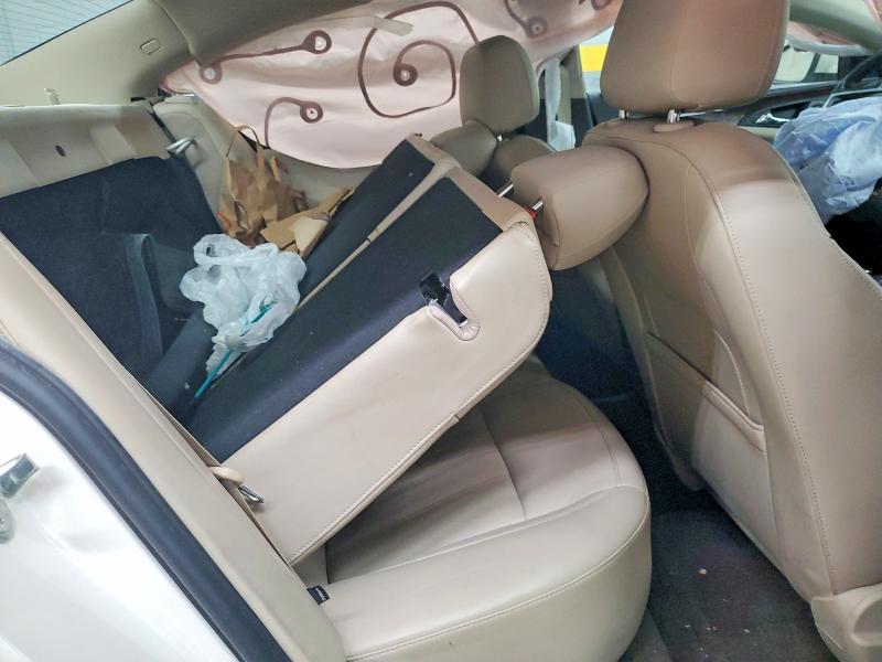 61420576 :رقم المزاد ، 2G4GT5GK5C9137516 vin ، 2012 Buick Regal مزاد بيع