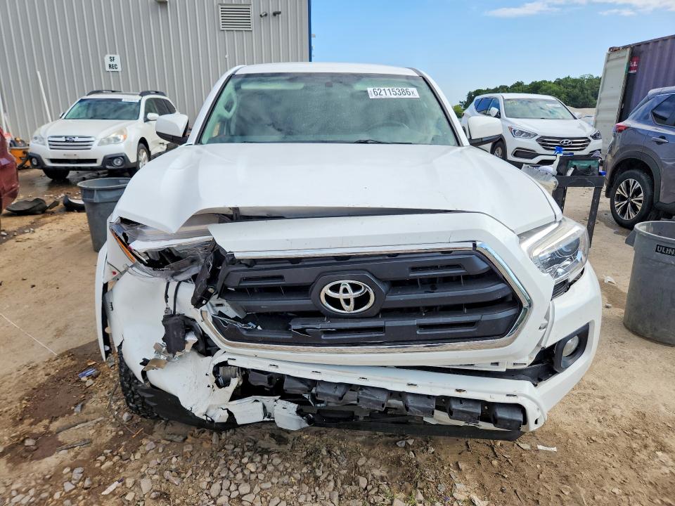62115386 :رقم المزاد ، 3TMDZ5BN3HM015520 vin ، 2017 Toyota Tacoma مزاد بيع
