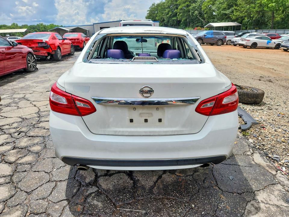 2016 Nissan Altima მანქანა იყიდება აუქციონზე, vin: 1N4AL3AP7GC137671, აუქციონის ნომერი: 61057846