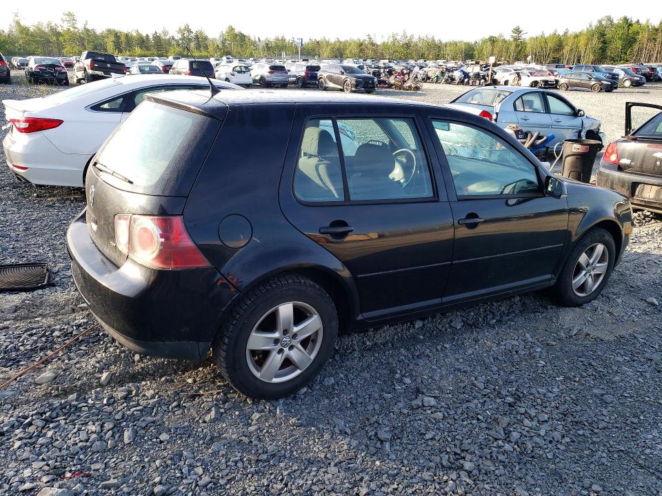 62153406 :رقم المزاد ، 9BWEL4BE2A4000241 vin ، 2010 Volkswagen City Golf مزاد بيع