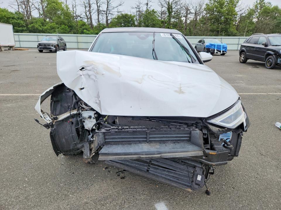 2024 Audi A3 მანქანა იყიდება აუქციონზე, vin: WAUAUDGY3RA083746, აუქციონის ნომერი: 61911656