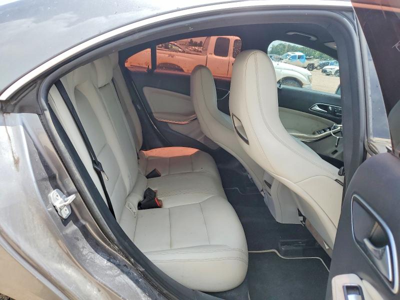 62487076 :رقم المزاد ، WDDSJ4EB0EN144736 vin ، 2014 Mercedes-benz Cla مزاد بيع