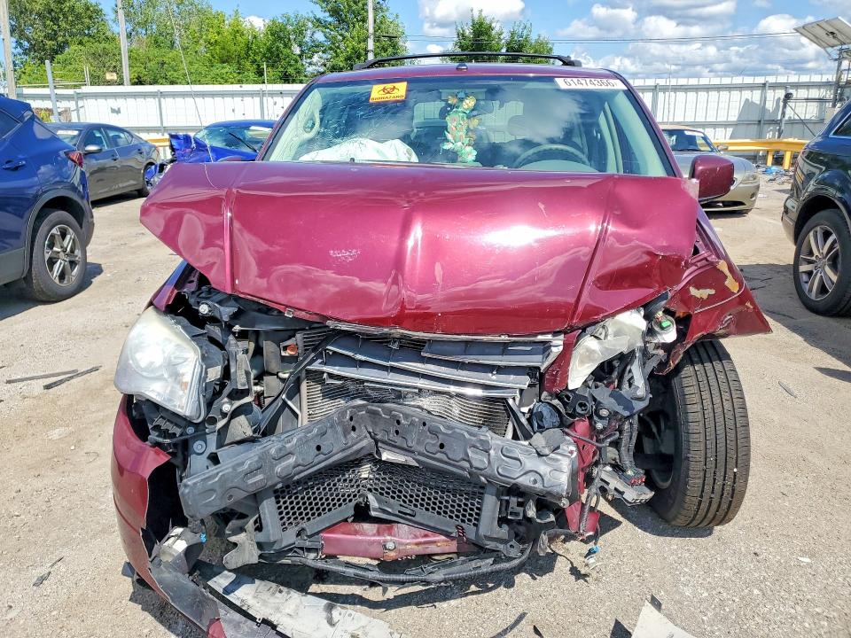 61474366 :رقم المزاد ، 2A8HR54P48R803434 vin ، 2008 Chrysler Town & Country مزاد بيع