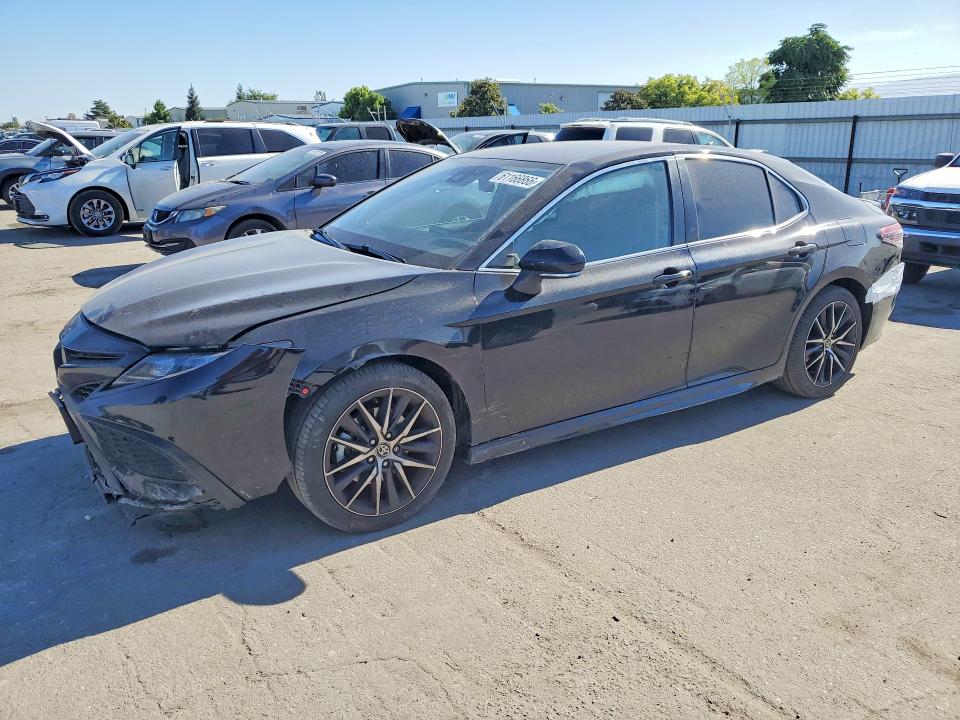 2022 Toyota Camry მანქანა იყიდება აუქციონზე, vin: 4T1T11AK0NU620312, აუქციონის ნომერი: 61166866