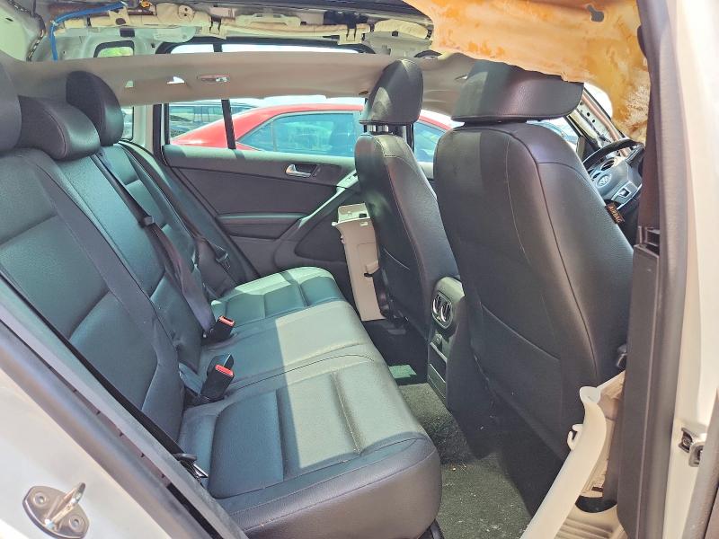 76292535 :رقم المزاد ، WVGBV7AX9GW522871 vin ، 2016 Volkswagen Tiguan مزاد بيع