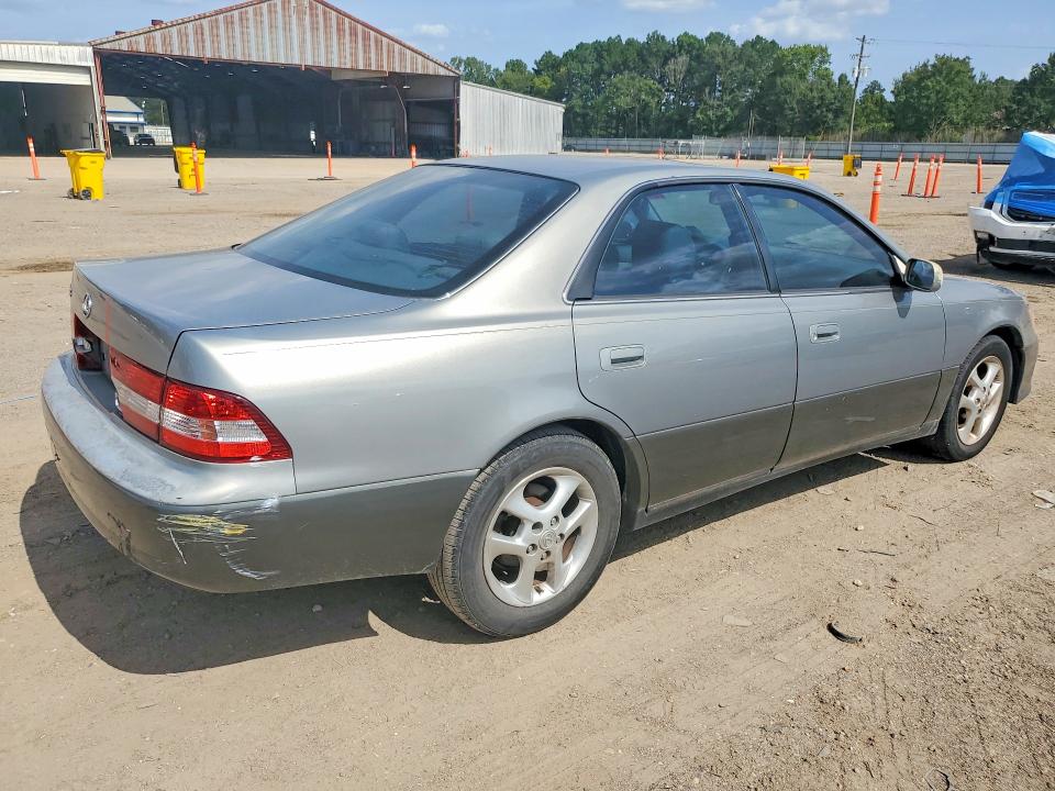 2000 Lexus Es მანქანა იყიდება აუქციონზე, vin: JT8BF28G9Y5095711, აუქციონის ნომერი: 62419156