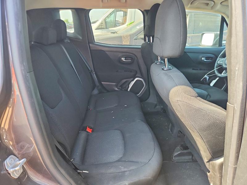 58927266 :رقم المزاد ، ZACNJBAB4KPJ92421 vin ، 2019 Jeep Renegade مزاد بيع