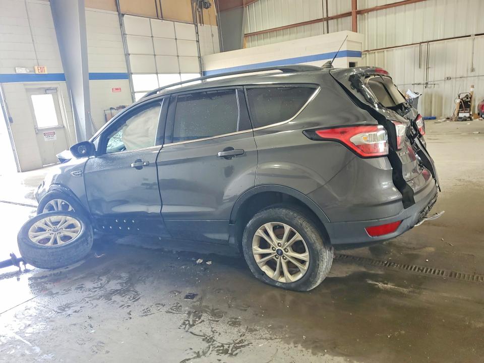 Продаж на аукціоні авто 2018 Ford Escape, vin: 1FMCU9GD9JUC72664, номер лоту: 61598336
